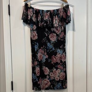 🔵 Rouge Floral Off-Shoulder Floral Dress Size IX